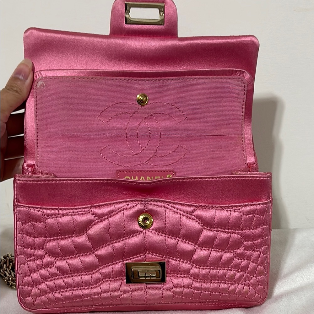 Chanel Authentic Pink Satin Silk Croc Embossed 2.55 Mini Double Flap Bag - Picture 9 of 16